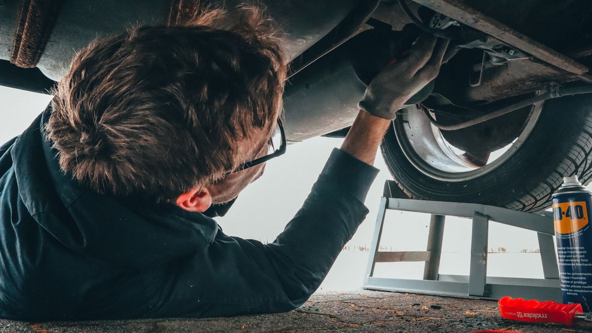 Jump-Start a Car Safely Without Damage
